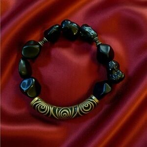 Handmade Artisan Black Stone & Spiral Bar Bracelet